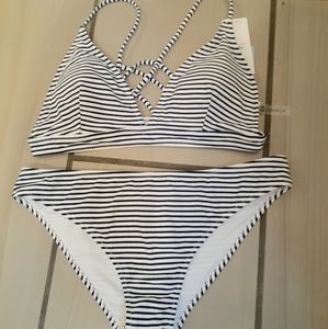 NWT Cupshe xl navy and white bikini